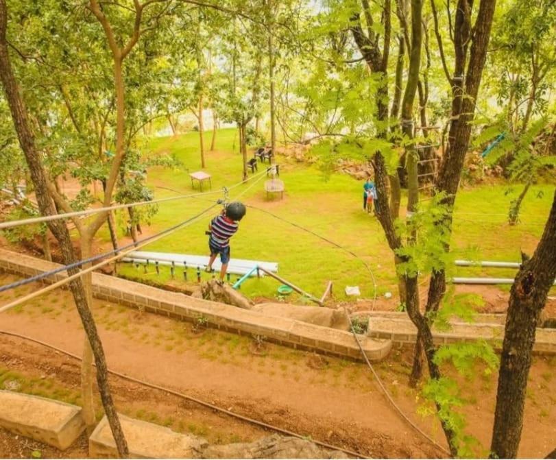 Jusgar Resort And Hote Dogadda Luaran gambar